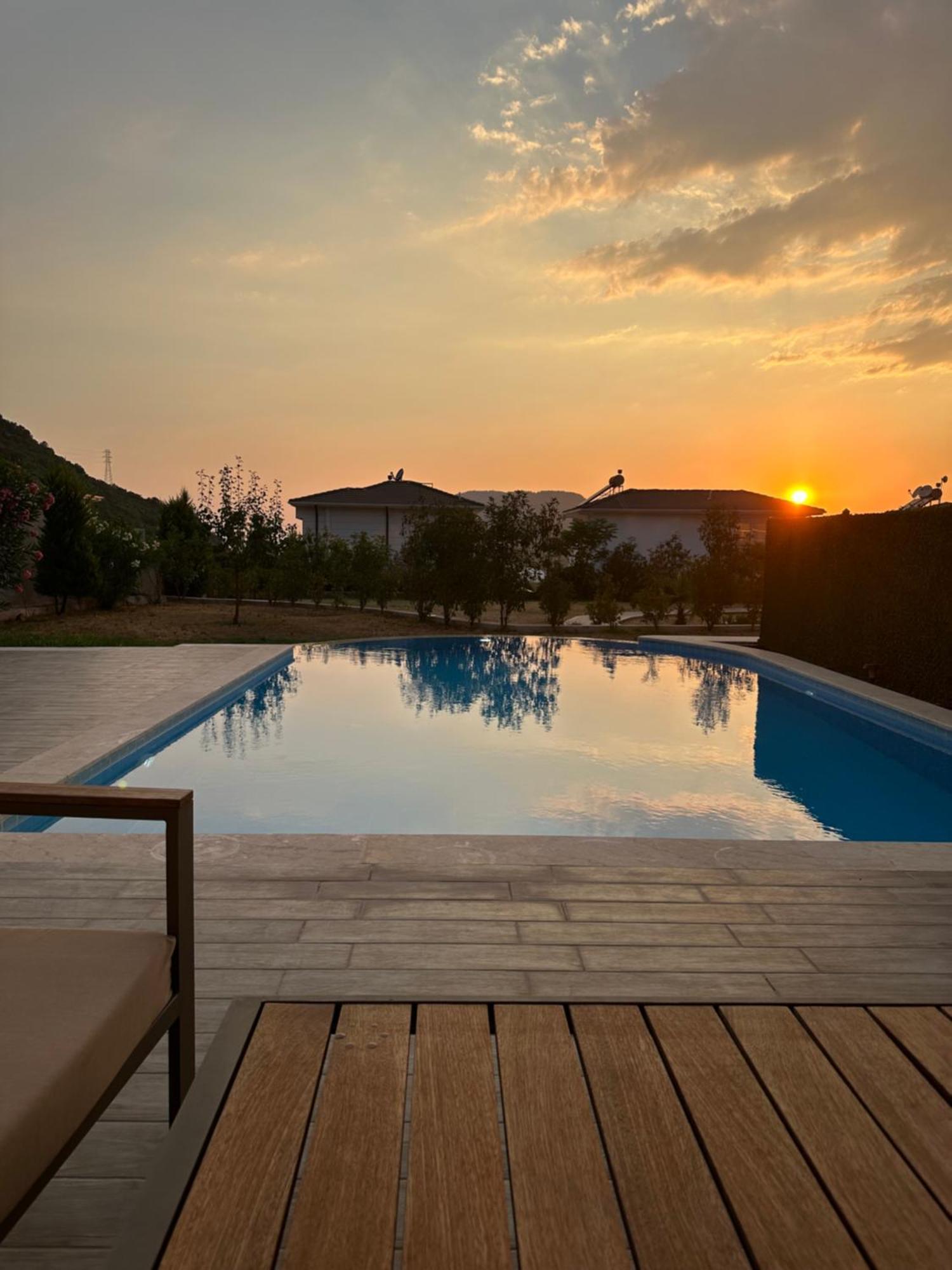Vacation Home With Private Pool, Fethiye, Oludeniz Cedit Exterior foto
